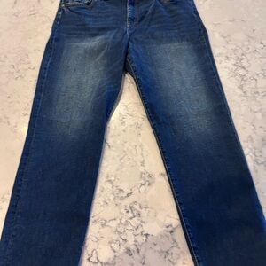 Kut from the Kloth Women’s Dark Blue Straight Jeans.